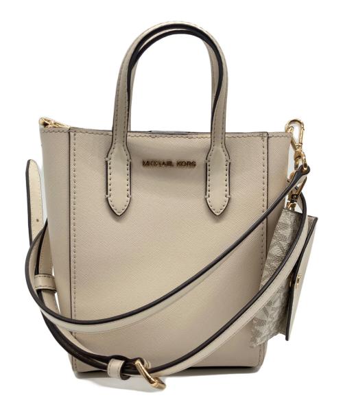 MICHAEL KORS（マイケルコース）MICHAEL KORS (マイケルコース) ショルダーバッグ ホワイトの古着・服飾アイテム
