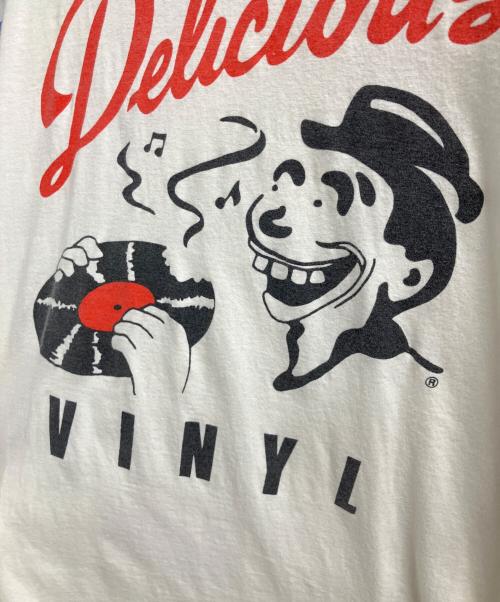 -（-）- (-) Delicious Vinyl ヒップホップレコード / 半袖カットソー ホワイト サイズ:Sの古着・服飾アイテム