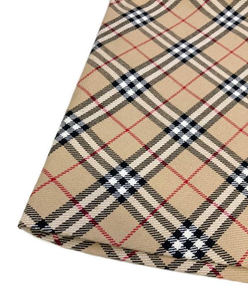 BURBERRY BLUE LABEL（バーバリー ブルー レーベル）BURBERRY BLUE LABEL (バーバリー ブルー レーベル) スカート ベージュ サイズ:38の古着・服飾アイテム