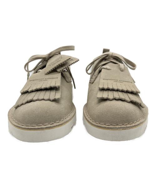 CLARKS（クラークス）CLARKS (クラークス) Desert Khan EG スウェードシューズ ベージュ サイズ:26cmの古着・服飾アイテム
