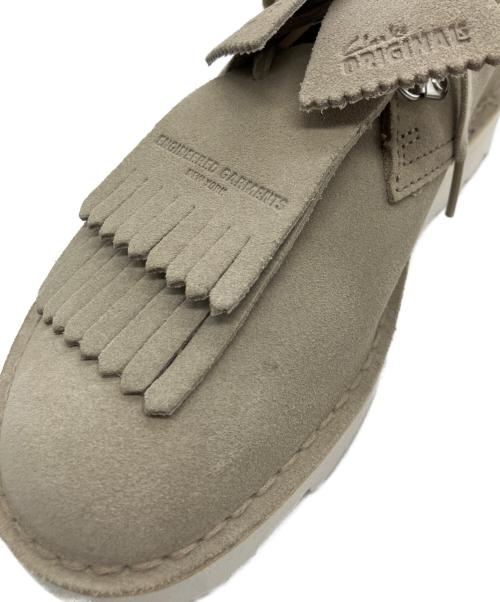 CLARKS（クラークス）CLARKS (クラークス) Desert Khan EG スウェードシューズ ベージュ サイズ:26cmの古着・服飾アイテム