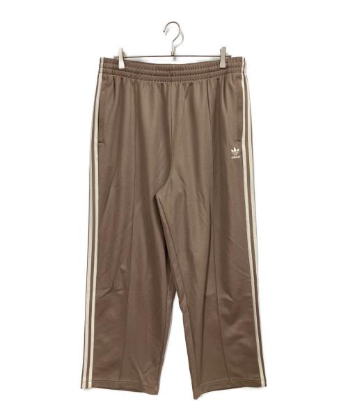 adidas（アディダス）adidas (アディダス) アディカラー バギーフィット ファイヤーバードトラックパンツ ブラウン サイズ:2XLの古着・服飾アイテム