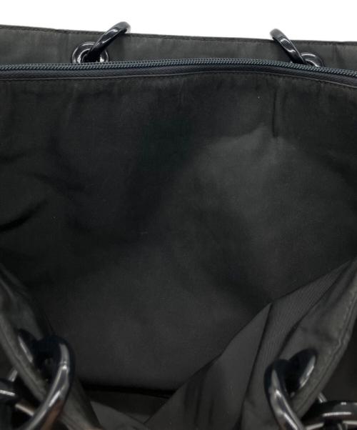 PRADA（プラダ）PRADA (プラダ) プラスチックチェーンハンドルトートバッグ ブラックの古着・服飾アイテム