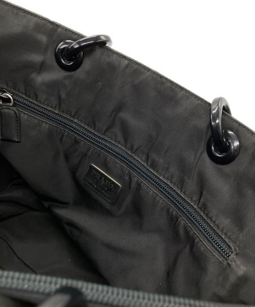 PRADA（プラダ）PRADA (プラダ) プラスチックチェーンハンドルトートバッグ ブラックの古着・服飾アイテム
