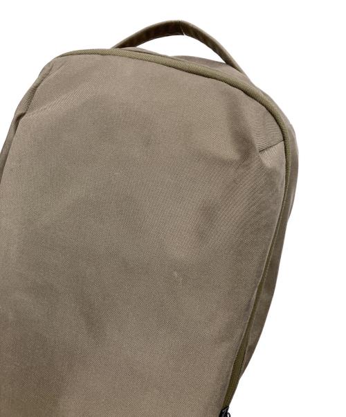 EVERGOODS（エバーグッズ）EVERGOODS (エバーグッズ)  Civic Panel Loader 24L / バックパック カーキの古着・服飾アイテム