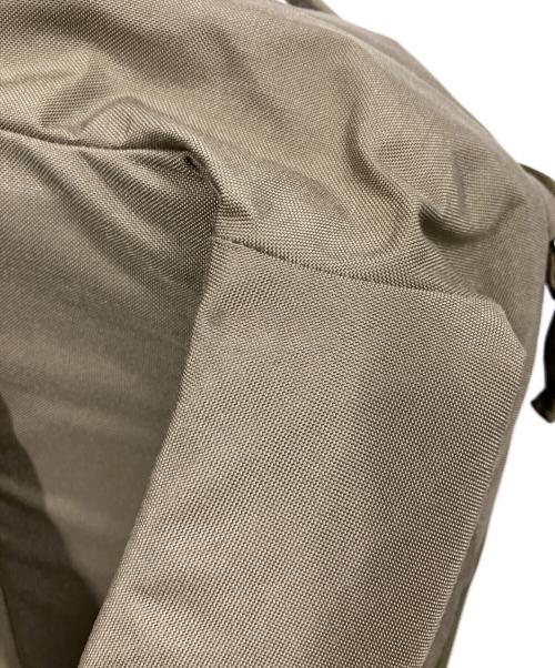 EVERGOODS（エバーグッズ）EVERGOODS (エバーグッズ)  Civic Panel Loader 24L / バックパック カーキの古着・服飾アイテム