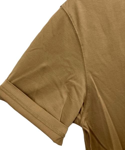BURBERRY（バーバリー）BURBERRY (バーバリー) ポケットTシャツ ベージュ サイズ:Mの古着・服飾アイテム