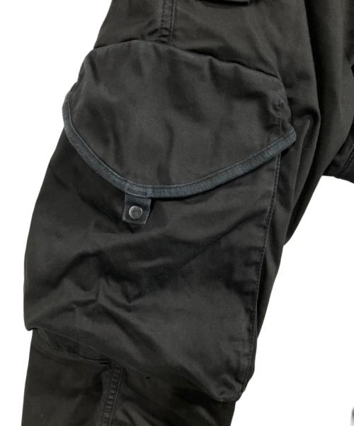 C.P COMPANY（シーピーカンパニー）C.P COMPANY (シーピーカンパニー) カーゴパンツ ブラック サイズ:46の古着・服飾アイテム