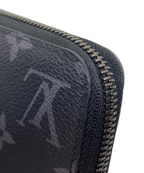 LOUIS VUITTON（ルイ ヴィトン）LOUIS VUITTON (ルイ ヴィトン) モノグラム・エクリプス ジッピー ウォレット / 長財布 ブラックの古着・服飾アイテム
