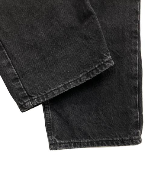 LEVI'S（リーバイス）LEVI'S (リーバイス) 555 デニムパンツ ブラック サイズ:W32 L32の古着・服飾アイテム