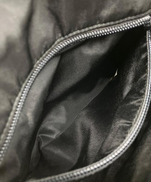 PRADA（プラダ）PRADA (プラダ) ショルダーバッグ ブラックの古着・服飾アイテム