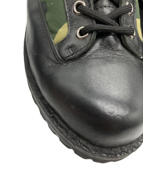 A BATHING APE（アベイシングエイプ）A BATHING APE (アベイシングエイプ) 5ホールブーツ ブラック サイズ:US 8の古着・服飾アイテム