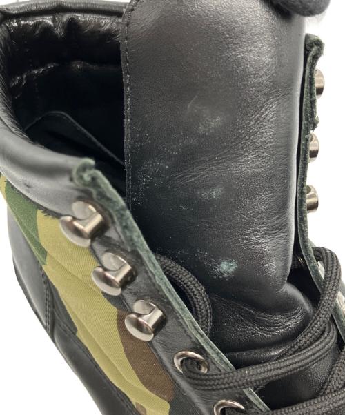A BATHING APE（アベイシングエイプ）A BATHING APE (アベイシングエイプ) 5ホールブーツ ブラック サイズ:US 8の古着・服飾アイテム