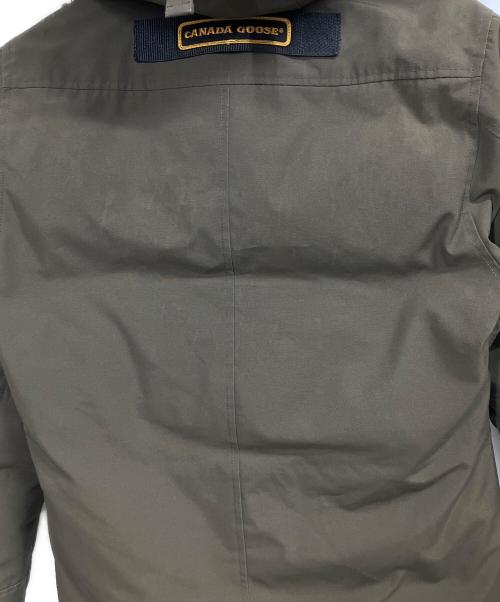 CANADA GOOSE（カナダグース）CANADA GOOSE (カナダグース) ダウンジャケット カーキ サイズ:Sの古着・服飾アイテム