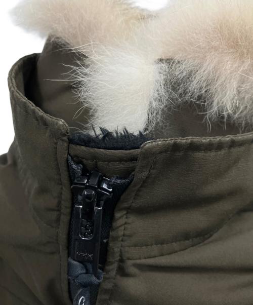 CANADA GOOSE（カナダグース）CANADA GOOSE (カナダグース) ダウンジャケット カーキ サイズ:Sの古着・服飾アイテム