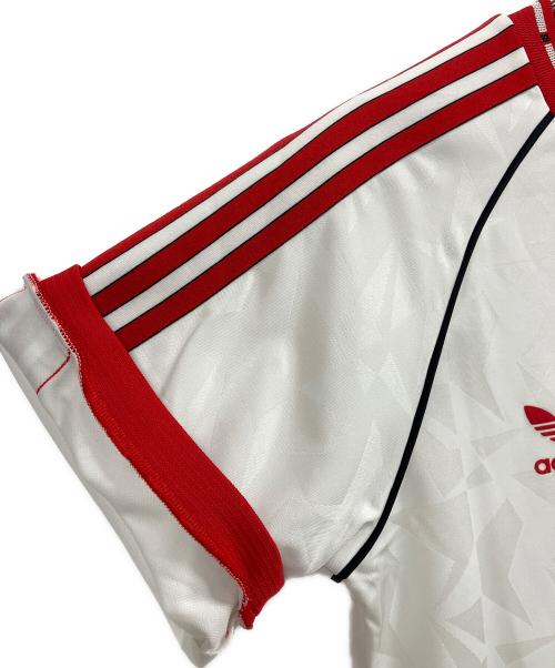 adidas（アディダス）adidas (アディダス) マンチェスター・ユナイテッド 91 アウェイジャージー / ゲームシャツ ホワイト×レッド サイズ:Mの古着・服飾アイテム