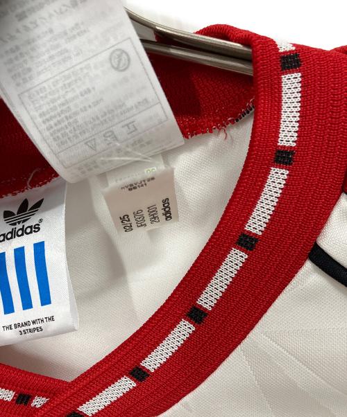 adidas（アディダス）adidas (アディダス) マンチェスター・ユナイテッド 91 アウェイジャージー / ゲームシャツ ホワイト×レッド サイズ:Mの古着・服飾アイテム