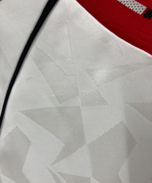adidas（アディダス）adidas (アディダス) マンチェスター・ユナイテッド 91 アウェイジャージー / ゲームシャツ ホワイト×レッド サイズ:Mの古着・服飾アイテム