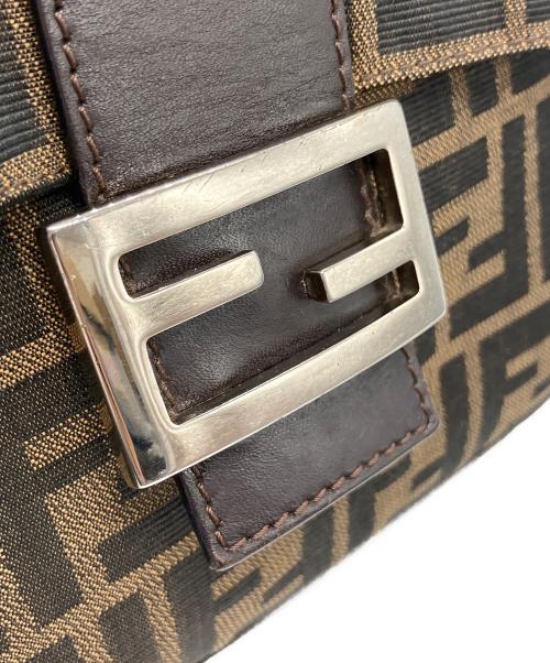 FENDI（フェンディ）FENDI (フェンディ) ズッカ マンマバケット / セミショルダーバッグ ブラウンの古着・服飾アイテム
