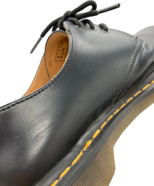 Dr.Martens（ドクターマーチン）Dr.Martens (ドクターマーチン) 3ホールシューズ ブラック サイズ:UK 8の古着・服飾アイテム