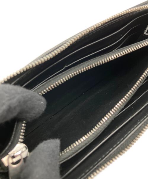 BOTTEGA VENETA（ボッテガベネタ）BOTTEGA VENETA (ボッテガベネタ) イントレチャート / ラウンドファスナー財布 ブラックの古着・服飾アイテム