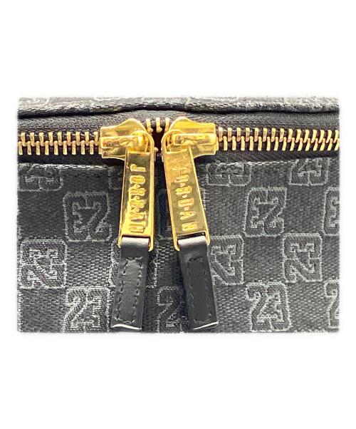 JORDAN BRAND（ジョーダン ブランド）JORDAN BRAND (ジョーダン ブランド) ジョーダン ブランド モノグラム バックパック ブラックの古着・服飾アイテム