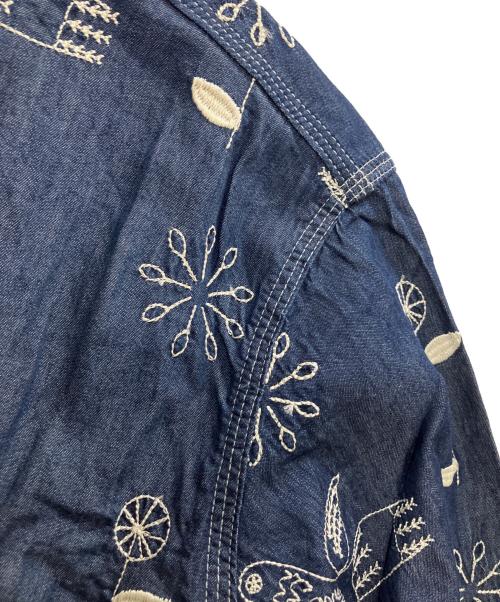 Engineered Garments（エンジニアド ガーメンツ）Engineered Garments (エンジニアド ガーメンツ) 刺繍長袖シャツ インディゴ サイズ:Mの古着・服飾アイテム