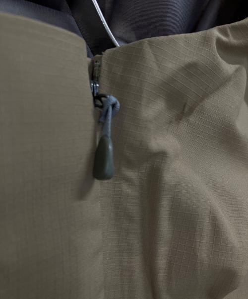 HOUDINI（フーディニ）HOUDINI (フーディニ) マウンテンパーカー カーキ サイズ:Mの古着・服飾アイテム