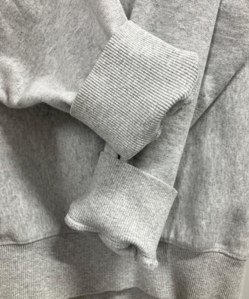 HUF（ハフ）HUF (ハフ) WORLDWIDE CLOTHIERS CREWNECK グレー サイズ:Sの古着・服飾アイテム