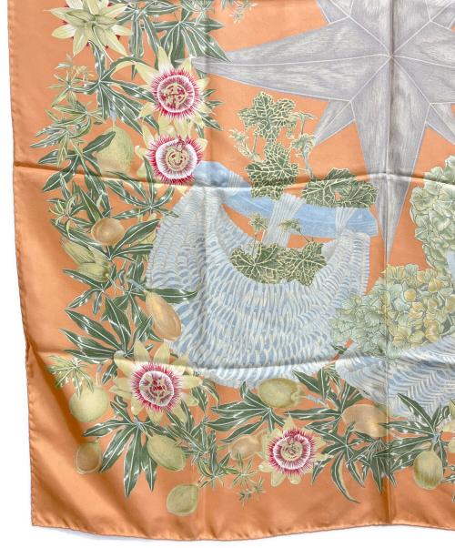 HERMES（エルメス）HERMES (エルメス) カレ90 PASSIFLORES / シルクスカーフ ピンクの古着・服飾アイテム