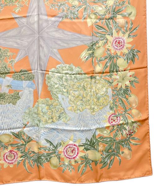 HERMES（エルメス）HERMES (エルメス) カレ90 PASSIFLORES / シルクスカーフ ピンクの古着・服飾アイテム