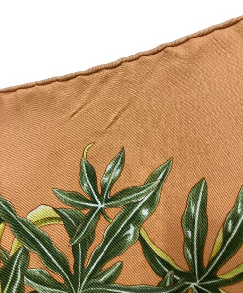 HERMES（エルメス）HERMES (エルメス) カレ90 PASSIFLORES / シルクスカーフ ピンクの古着・服飾アイテム