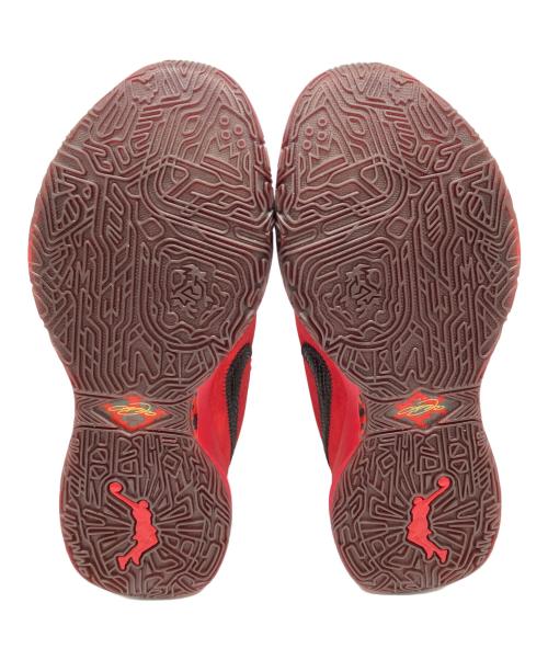 NIKE（ナイキ）NIKE (ナイキ) リヴァプールFC (リヴァプールFC) LEBRON 20 EP  / ローカットスニーカー レッド サイズ:27 未使用品の古着・服飾アイテム