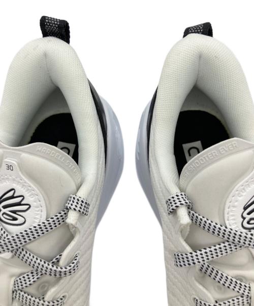 UNDER ARMOUR（アンダーアーマー）UNDER ARMOUR (アンダーアーマー) CURRY 12 'SHOOTING STAR' / ローカットスニーカー ホワイト サイズ:27の古着・服飾アイテム