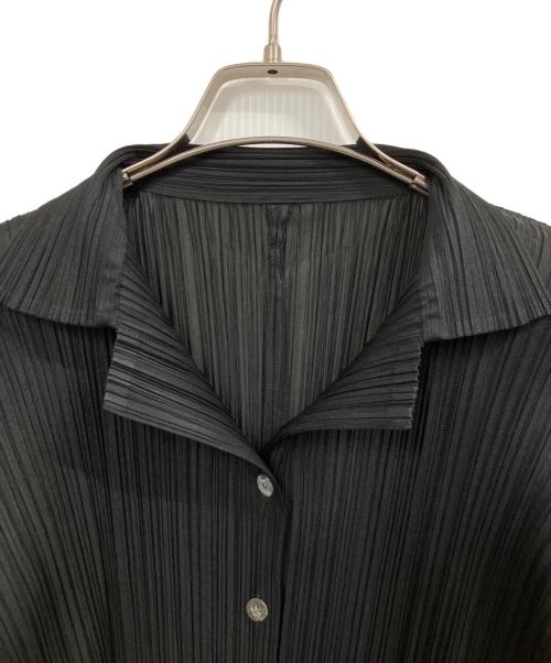 PLEATS PLEASE（プリーツプリーズ）PLEATS PLEASE (プリーツプリーズ) プリーツシャツ ブラック サイズ:3の古着・服飾アイテム