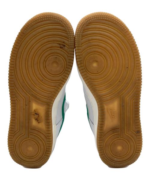 NIKE（ナイキ）NIKE (ナイキ) スニーカー ホワイト サイズ:22.5の古着・服飾アイテム