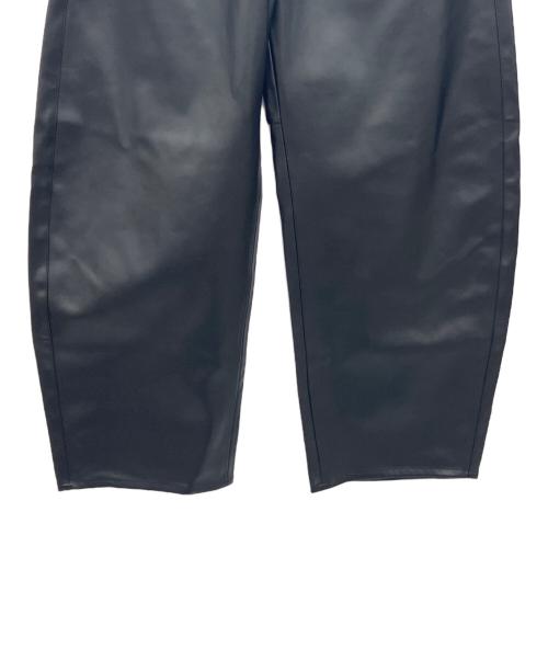 Curensology（カレンソロジー）Curensology (カレンソロジー) レザーパンツ ブラック サイズ:36の古着・服飾アイテム