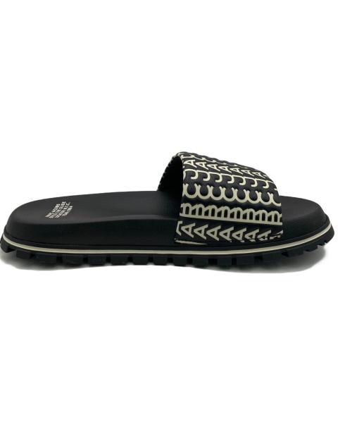 Marc by Marc Jacobs（マークバイマークジェイコブス）Marc by Marc Jacobs (マークバイマークジェイコブス) サンダル ブラック×ホワイト サイズ:24の古着・服飾アイテム