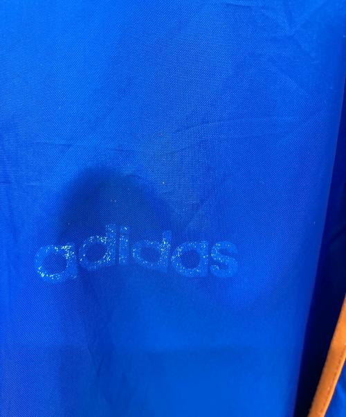 adidas（アディダス）adidas (アディダス) ナイロンコート ブルー サイズ:Mの古着・服飾アイテム