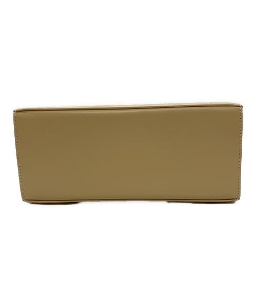 Ferragamo（フェラガモ）Ferragamo (フェラガモ)  ガンチーニ金具　2WAYバッグ ベージュの古着・服飾アイテム