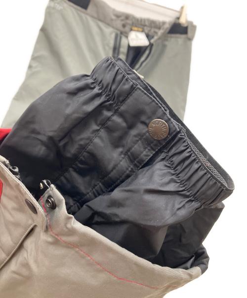THE NORTH FACE（ザ ノース フェイス）THE NORTH FACE (ザ ノース フェイス) マウンテンパンツ グレー×レッド サイズ:Lの古着・服飾アイテム