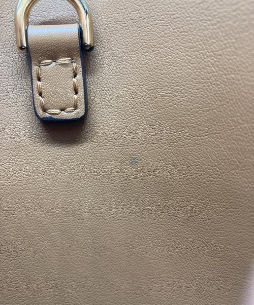 MICHAEL KORS（マイケル・コース）MICHAEL KORS (マイケル・コース) カジュアルバッグ ホワイトの古着・服飾アイテム