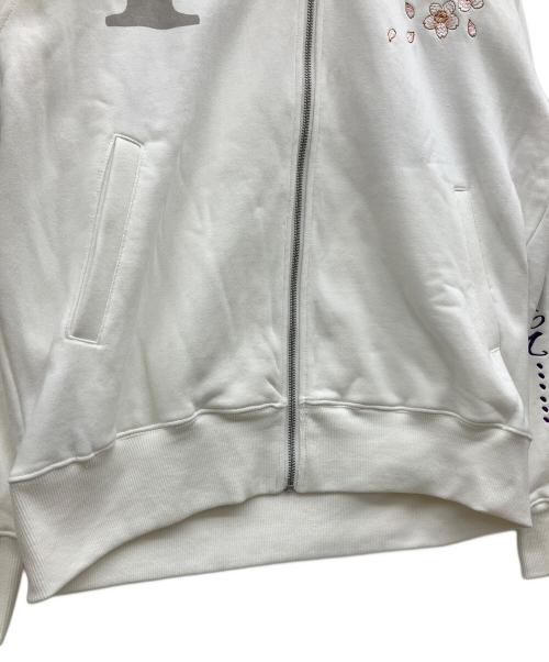 絡繰魂（カラクリタマシイ）絡繰魂 (カラクリタマシイ) ドラゴンボールZ (ドラゴンボールゼット) ジップパーカー ホワイト サイズ:XL 未使用品の古着・服飾アイテム