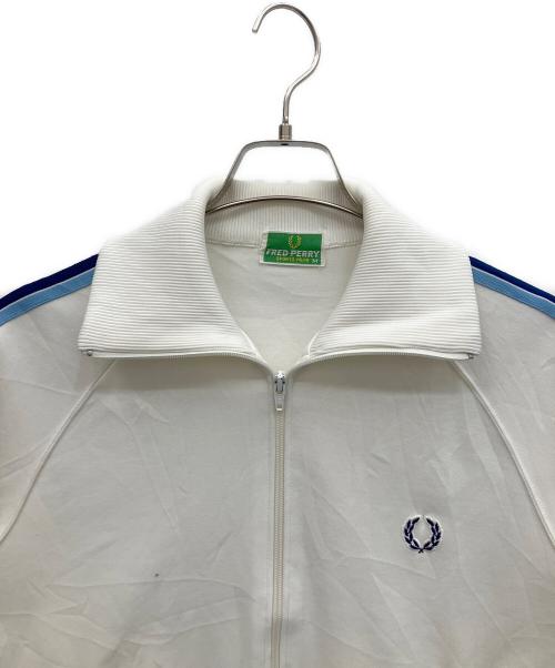 FRED PERRY（フレッドペリー）FRED PERRY (フレッドペリー) トラックジャケット ホワイト サイズ:Mの古着・服飾アイテム