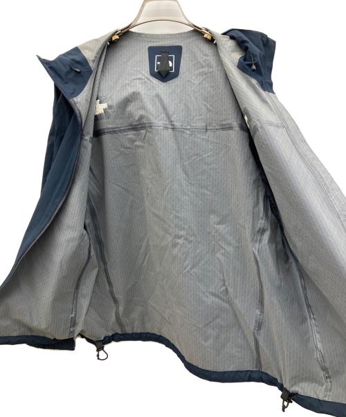 THE NORTH FACE（ザ ノース フェイス）THE NORTH FACE (ザ ノース フェイス) ベンチャージャケット ネイビー サイズ:Ｍの古着・服飾アイテム