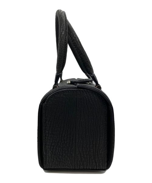 CRYSTAL REPTILES（クリスタルレプティルズ）CRYSTAL REPTILES (クリスタルレプティルズ) 鮫革 ハンドバッグ ブラック 未使用品の古着・服飾アイテム