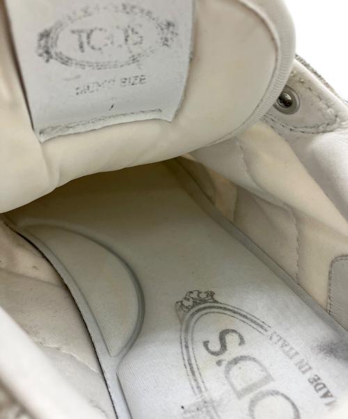 TOD'S（トッズ）TOD'S (トッズ) 1T ゴンミーニ チャンキーソール 厚底スニーカー  ホワイト サイズ:7の古着・服飾アイテム