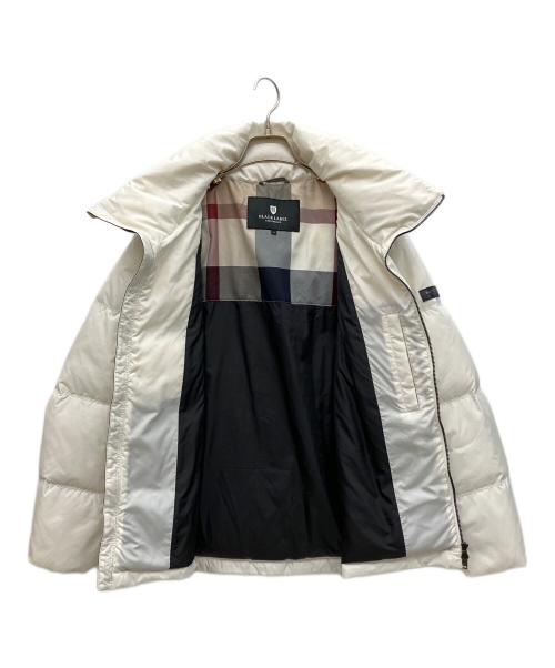 BLACK LABEL CRESTBRIDGE（ブラックレーベル クレストブリッジ）BLACK LABEL CRESTBRIDGE (ブラックレーベル クレストブリッジ) ダウンジャケット ホワイト サイズ:Mの古着・服飾アイテム