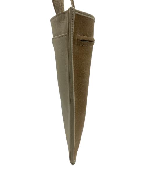 LOEWE（ロエベ）LOEWE (ロエベ) アナグラム　ショルダーポーチ ベージュの古着・服飾アイテム