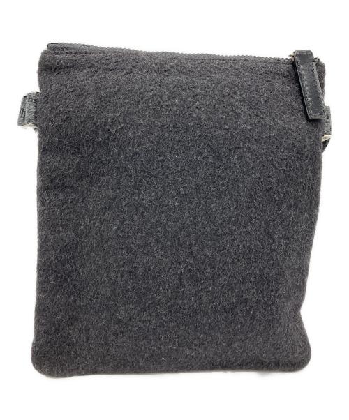 FENDI（フェンディ）FENDI (フェンディ) ポシェット ブラックの古着・服飾アイテム